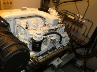 Piper 55 Widebeam - Image 11