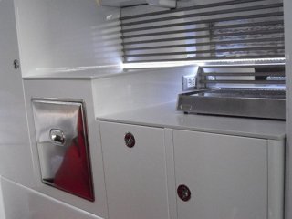 Pirelli Pzero 1400 Cabin - Image 7