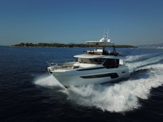 Prestige Yachts X60 - Image 3