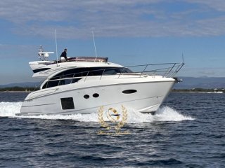 Motorboat Princess 52 Fly used - ALLIANCE YACHTS