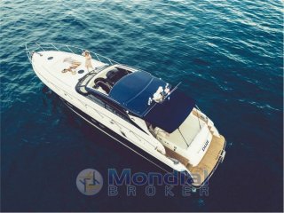 Motorboat Princess V58 used - AQUARIUS YACHT BROKER