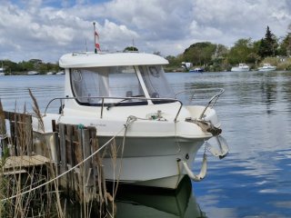 Motorboat Quicksilver 580 Pilothouse used - AGDE PLAISANCE
