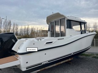 Motorboat Quicksilver 755 Pilothouse used - CAP NAV SERVICES