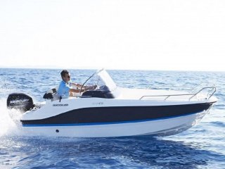 Barca a Motore Quicksilver Activ 455 Open nuovo - LOCAVALAIRE