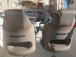 Quicksilver Activ 675 Open - Image 6