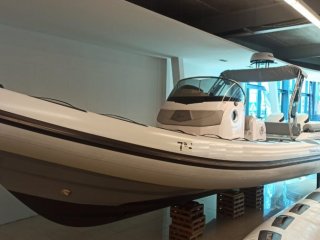 Motorboot Ranieri Cayman 31 Sport Touring gebraucht - PREMIUM SELECTED BOATS