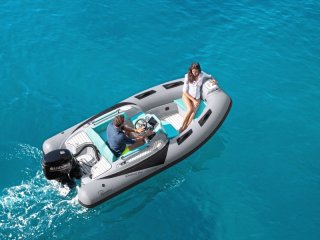 Ranieri Cayman One Luxury Tender - Image 4
