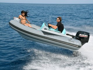 Ranieri Cayman One Luxury Tender - Image 11