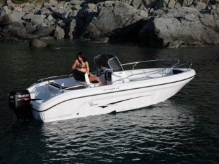 Barco a Motor Ranieri Voyager 19 S nuevo - YACHTING MEDOC