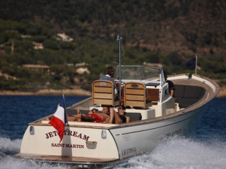Motorboot Rhea 35 Open neu - LES BATEAUX DE CLEMENCE