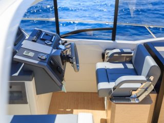 Rio Yachts Sport Coupe 44 - Image 3