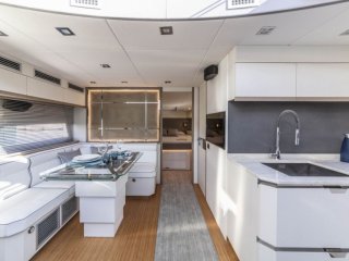 Rio Yachts 58 Coupe Sport - Image 11