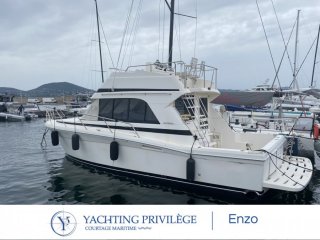 Barca a Motore Riviera 33 Fly usato - Yachting Privilège