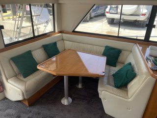 Riviera 43 Fly - Image 18
