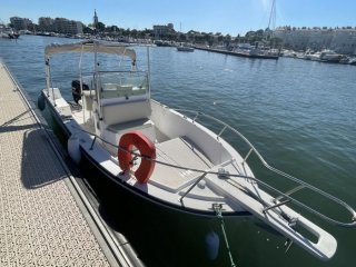 Motorboot Robalo 2120 gebraucht - HALL NAUTIQUE