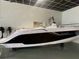 Barco a Motor Salpa Sunsix Jetset nuevo - MARINE PRO SERVICE