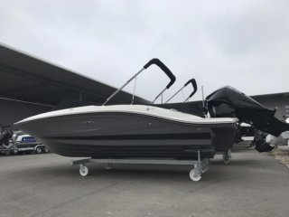Motorboat Sea Ray 210 SPOE new - BOOTE PFISTER