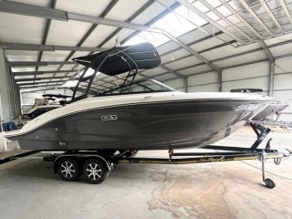 Barco a Motor Sea Ray 210 SPXE nuevo - HOLLANDBOOT DE GMBH