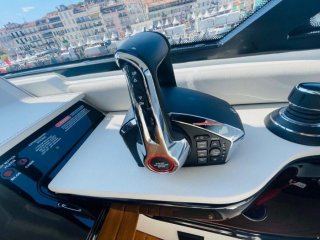 Barco a Motor Sea Ray 370 Sundancer nuevo - HOLLANDBOOT DE GMBH