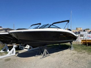 Motorboat Sea Ray SPX 210 OB used - CONSTANCE BOAT