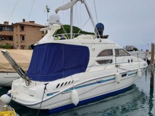 Motorboat Sealine 330 Sport used - BLU - YACHTING DI THOMAS RAKERS