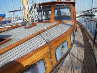 Siltala Yachts Nauticat 33 - Image 9