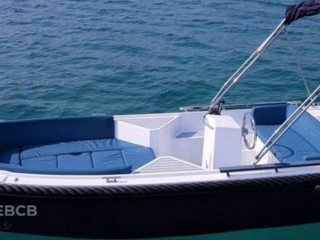 Silver Yacht 495 - Image 9