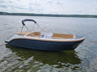 Silver Yacht 655 Tender - Image 3