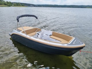 Silver Yacht 655 Tender - Image 4