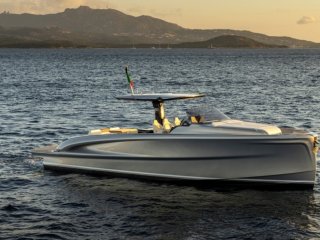 Barca a Motore Solaris Power 40 Open nuovo - BLEU PLAISANCE