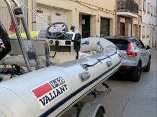 Schlauchboot Valiant 520 Vanguard gebraucht - MOTONAUTICA MANEL
