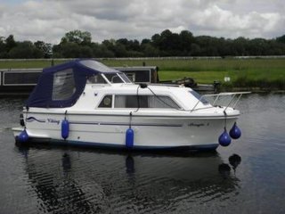 Motorboot Viking 215 Hi Line gebraucht - NORFOLK BOAT SALES
