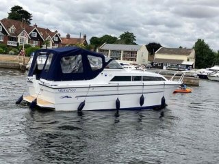 Motorboat Viking 300 used - NORFOLK BOAT SALES