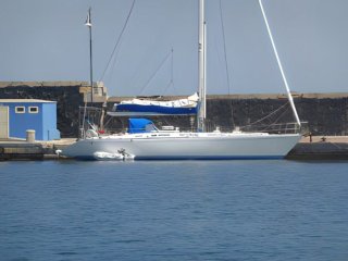 Sailing Boat Wauquiez Centurion used - CAP MED BOAT & YACHT CONSULTING