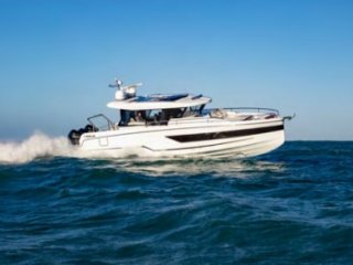 Barca a Motore Wellcraft 435 Commuter nuovo - STL NAUTISME