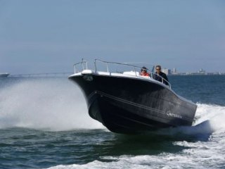 Motorboot White Shark 300 CC Origin neu - CANET BOAT PLAISANCE