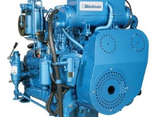 Boat Engine Baudouin New 4W105M 130hp Heavy Duty Marine Diesel Engine Package new - Marine Enterprises Ltd New Sales