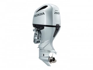 Honda BF 200  - Image 1