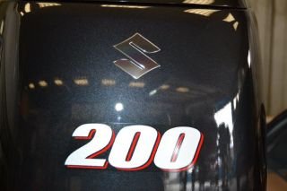 Suzuki DF 200 neuf