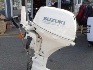 Suzuki DF15 - Image 1