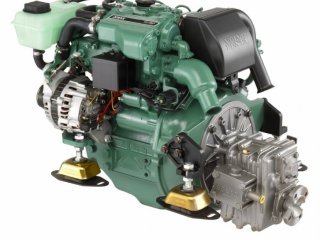 Volvo Penta NEW D1-30 29hp Marine Diesel Engine & Gearbox Package new