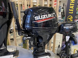 Suzuki DF25A - Image 1