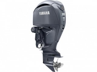 Yamaha F300 NSB V6 4.2L - Image 1
