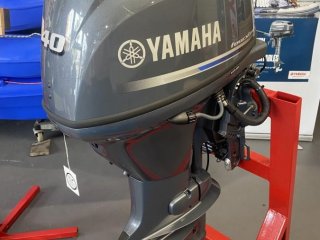 Yamaha f40 - Image 1